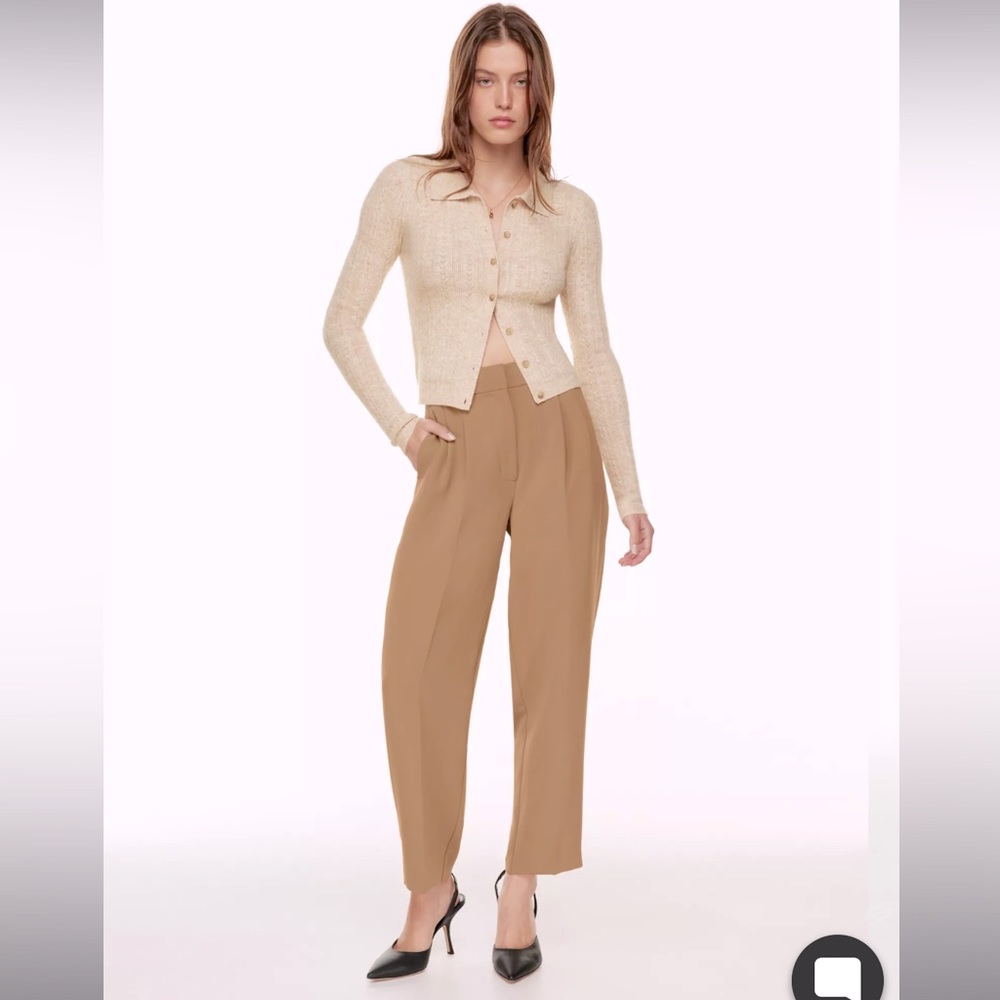 Aritzia - Wilfred Carrot Pant - size 6